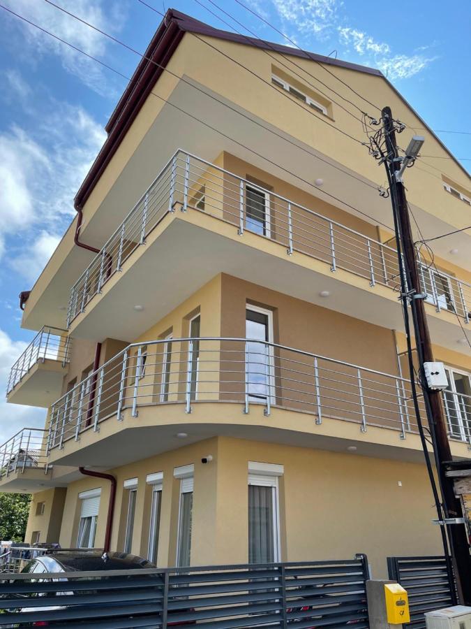 Apartments Joana 奥赫里德 外观 照片